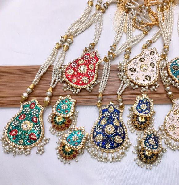 Kundan Locket Multi Color