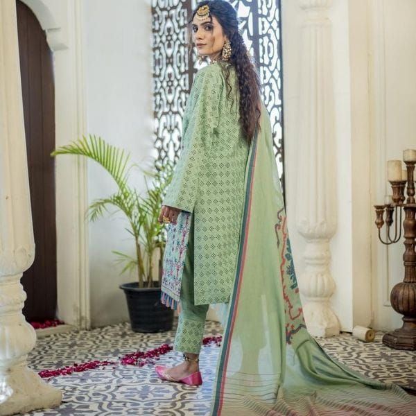 Chashme Sabz - Nuriyaa 4 Piece Embroidered Shirt with Jacquard Dupatta