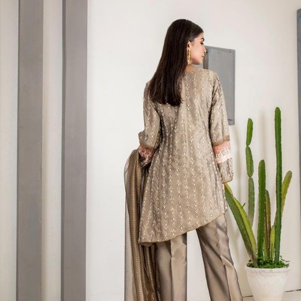 WUS21-MK3V Khaddi Silk By Fashion Porters