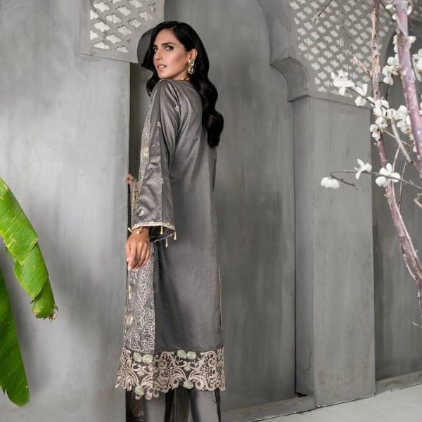 WUS21-MK4 Khaddi Silk By Fashion Porters