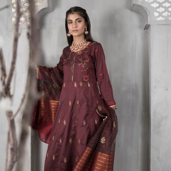 WUS21-MK5 Khaddi Silk By Fashion Porters