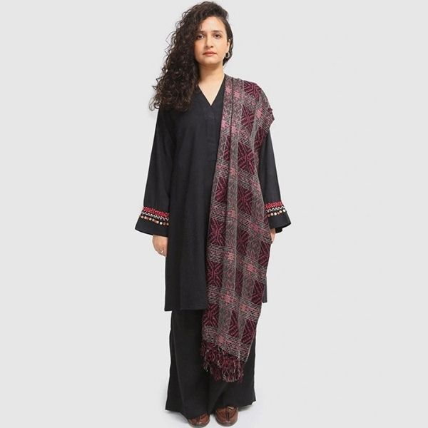 SWATI WONDERS SUIT