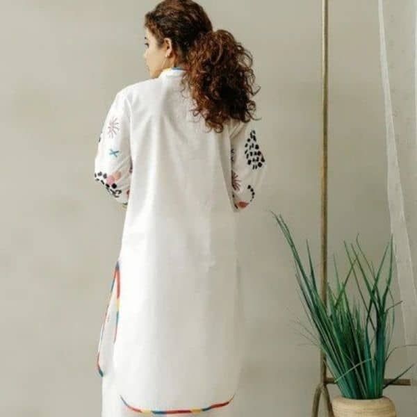 EMBROIDERED SHIRT (WTC111003)