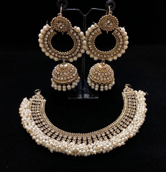 Indian Pearls Necklace Set