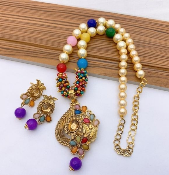 Indian Kundan Locket Set (Multi Color)
