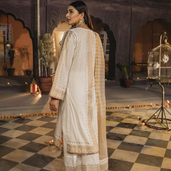 Arq E Sitara - White and Gold Block Printed Luxury Lawn Outfit