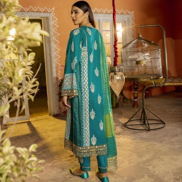 Naqsh E Feroz - Parrot Green Printed  Lawn Outfit with Dupatta and Trouser 
